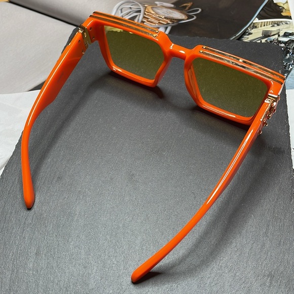Orange and gold statement sunglasses - Picture 5 of 6